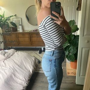 Black white crop top